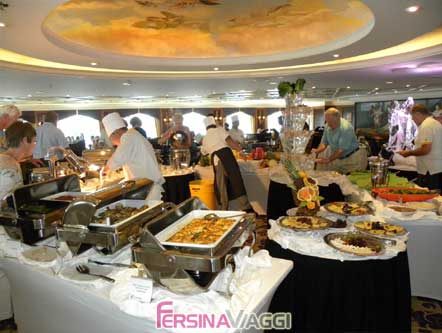 AZAMARA JOURNEY - buffet