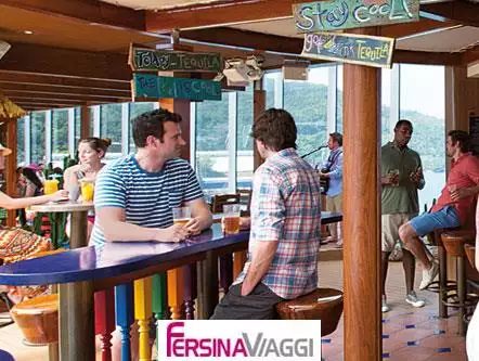 Carnival Fantasy - pool bar