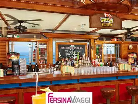 Carnival Fantasy - bar