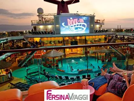 Carnival Splendor - dive in