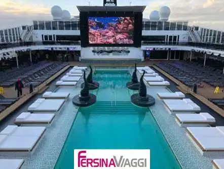 Msc Bellissima - Piscina