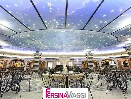 Msc Fantasia - bar piazzetta