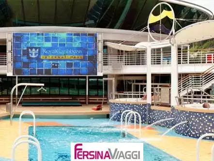 RCCL Radiance of the seas - piscina